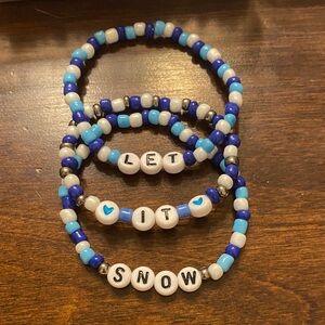 Let it snow-Blue and White Beaded Bracelet Set